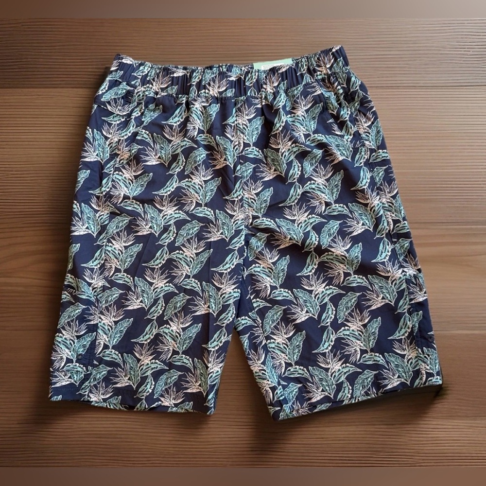 Magellan Boys Fish Gear Bird of Paradise Shorts, Size XL (18-20) / Performance